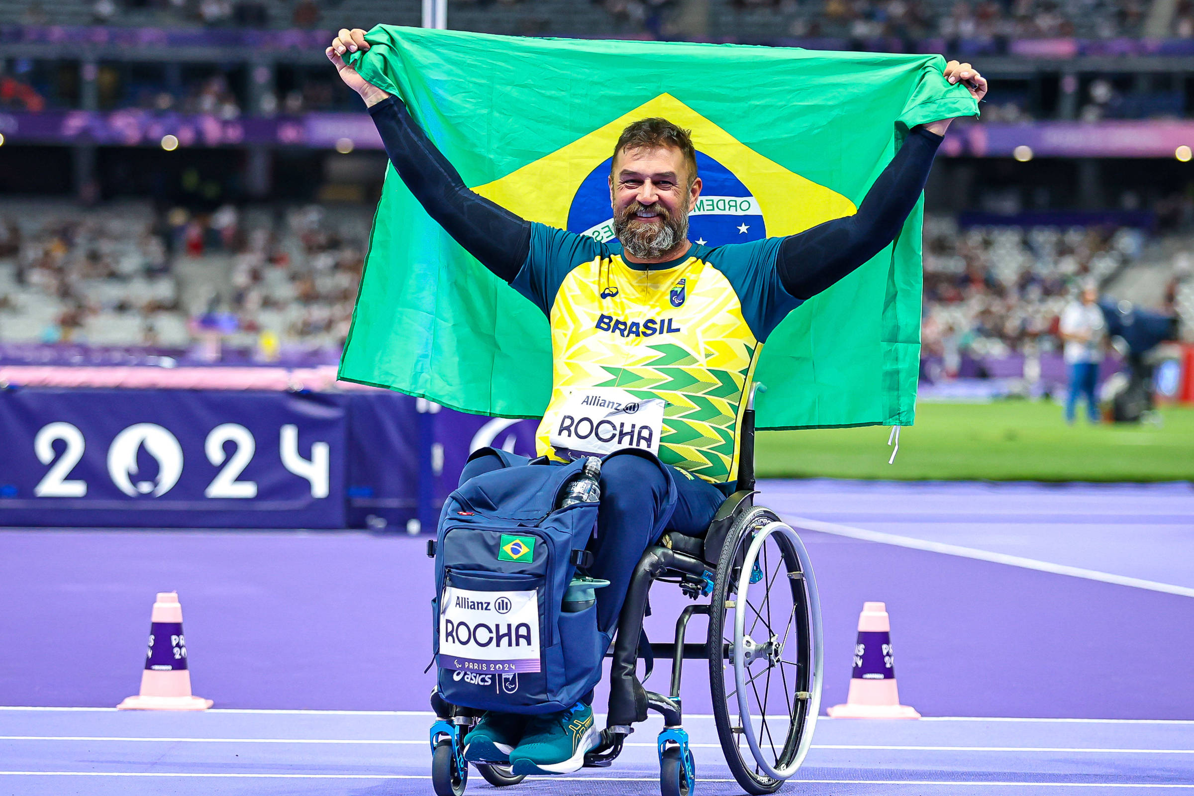 Paris: Brasileiro acusa campeão de estar na classe errada – 02/09/2024 – Esporte