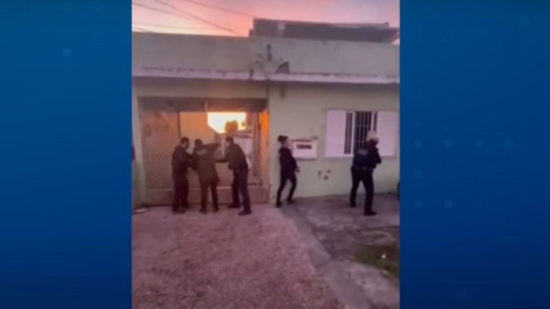 Polícia prende quadrilha acusada de extorquir vítimas no ‘golpe dos nudes’