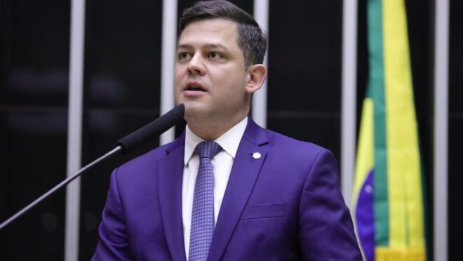 Projeto proíbe uso do Bolsa Família em apostas online