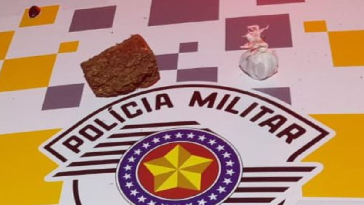 Quatro são abordados em rodovia e um é preso por tráfico de drogas