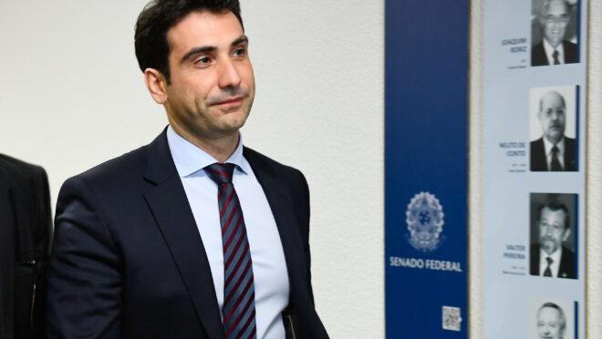 Sabatina de Galípolo será no mesmo dia de votação no plenário do Senado