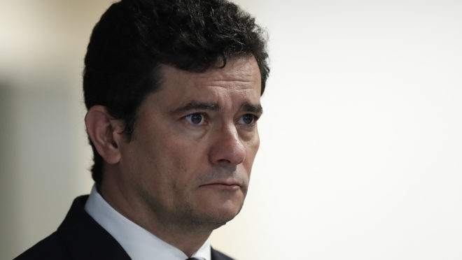 Senador Moro se manifesta sobre suspensão da plataforma %%page%%