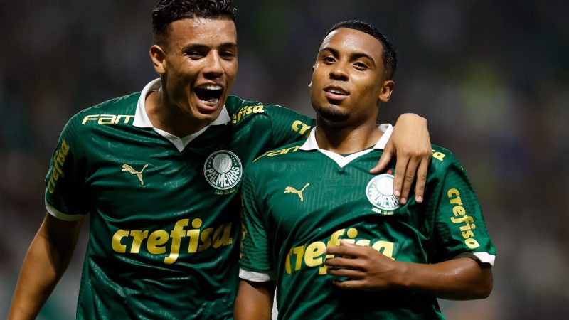 Sob olhares de Abel, Palmeiras domina, vence Cruzeiro e é tri do Brasileirão sub-20