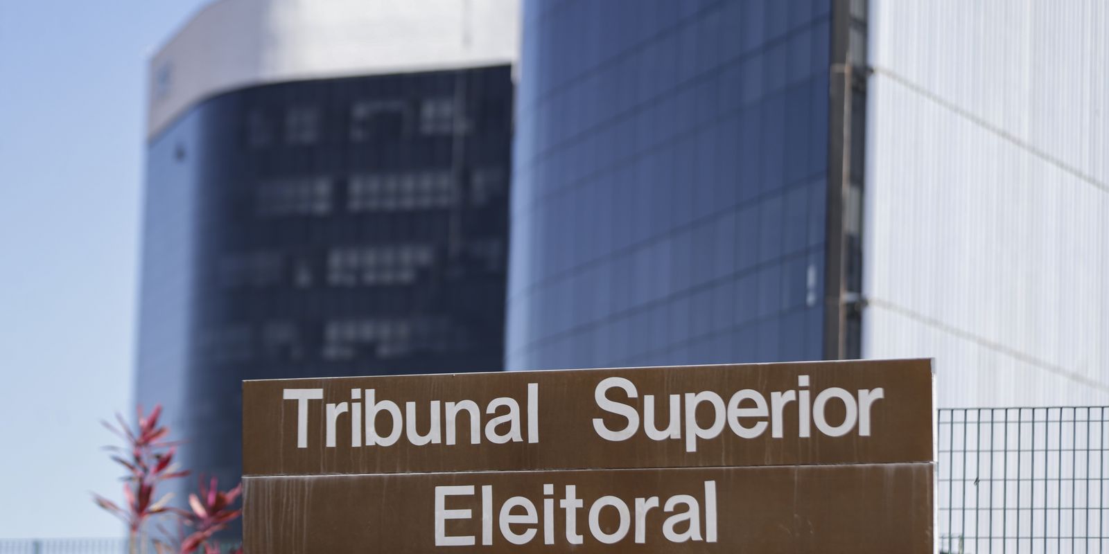 TSE recebe quase 44 mil denúncias de irregularidades eleitorais