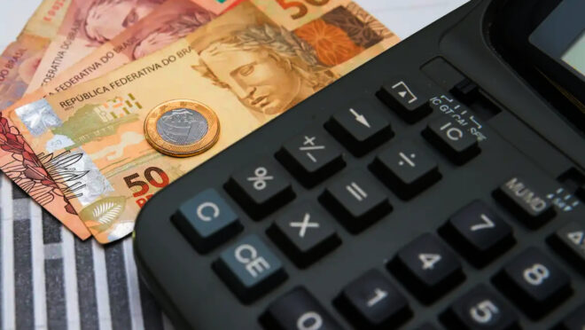 bancos fazem mudanças em apostas para a economia