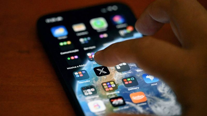 ANPD pede esclarecimentos ao X sobre uso de dados para IA – 22/10/2024 – Tec