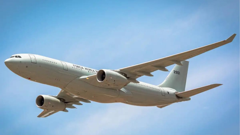 Avião da FAB decola para resgatar brasileiros no Líbano