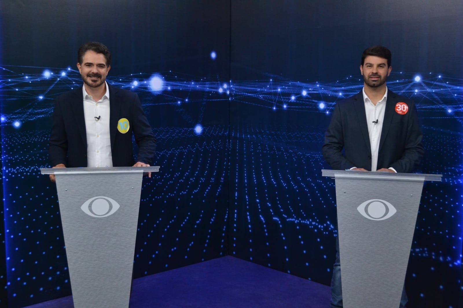 Candidatos à prefeitura de Taubaté (SP) participam de debate do 2º turno na TV Band Vale