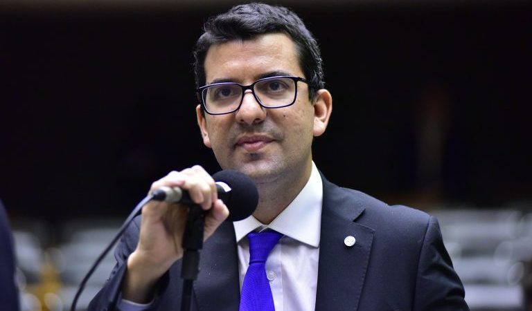 Comissão aprova regras para teto de transações financeiras – Notícias