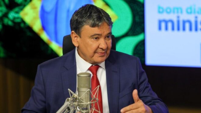 DPU cobra governo por uso do Bolsa Família em apostas: “limite zero”, diz ministro