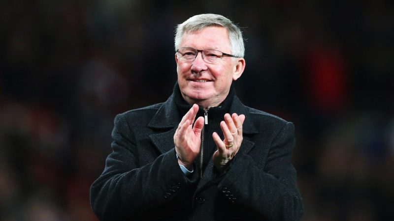 Ex-técnico Alex Ferguson deixa cargo de embaixador do United por corte de custos; entenda
