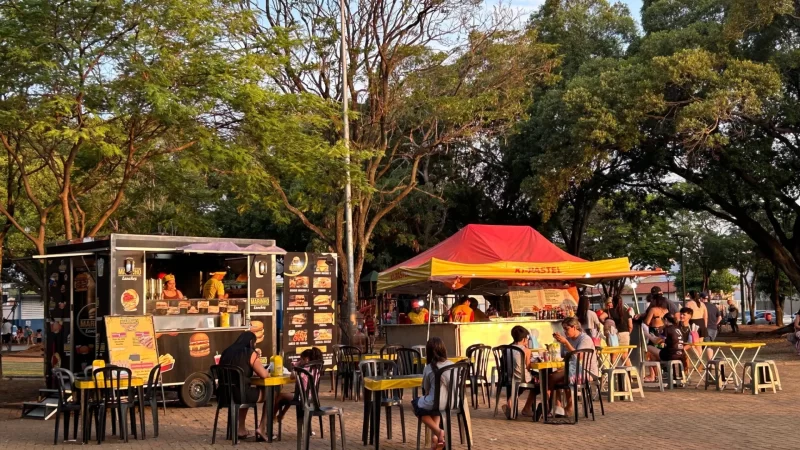 Feira Artes e Sabores anima o domingo com atrações culturais e gastronômicas – Prefeitura Municipal de Cosmópolis – Jornal Aqui Paulínia