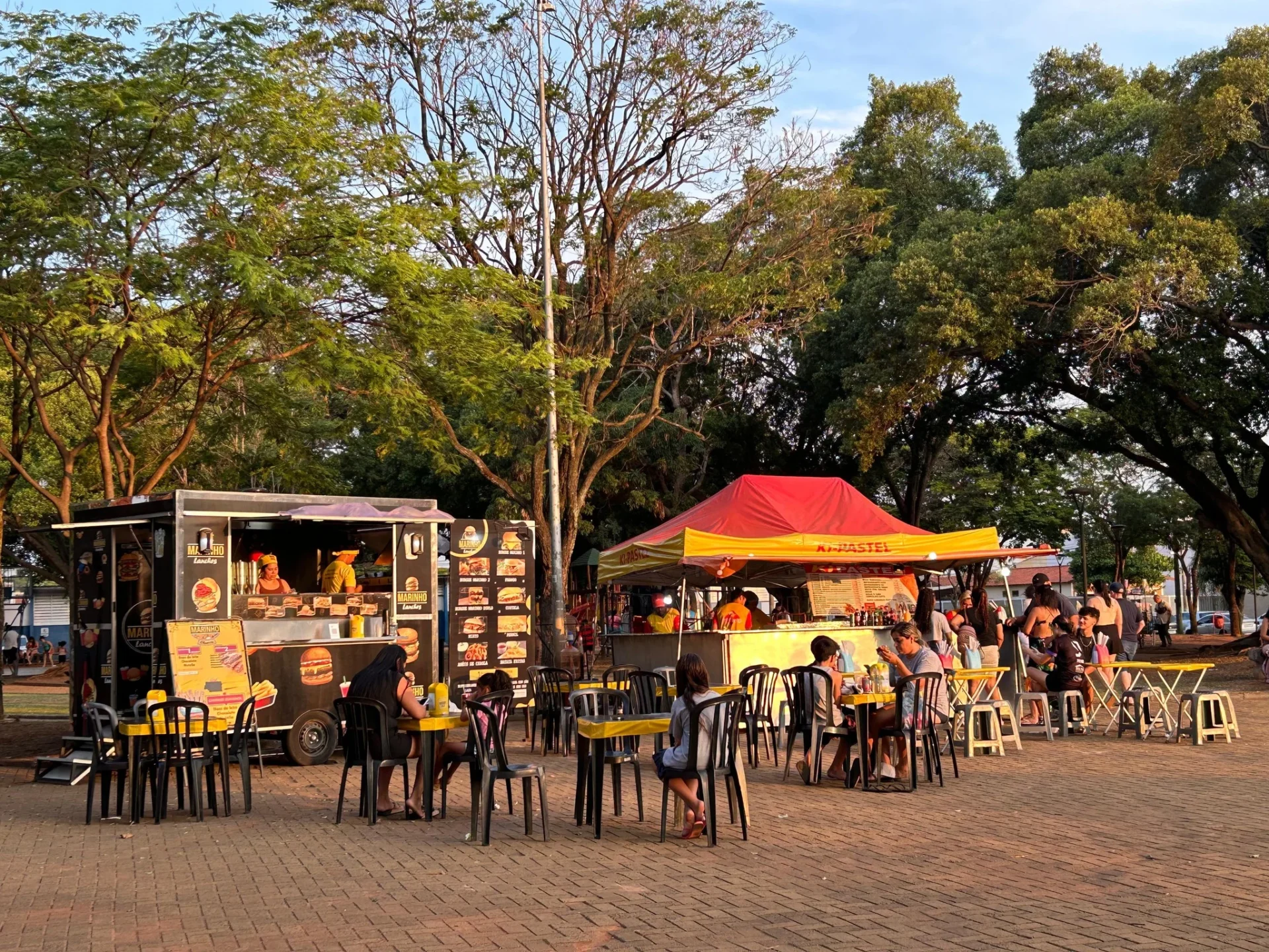 Feira Artes e Sabores anima o domingo com atrações culturais e gastronômicas – Prefeitura Municipal de Cosmópolis – Jornal Aqui Paulínia