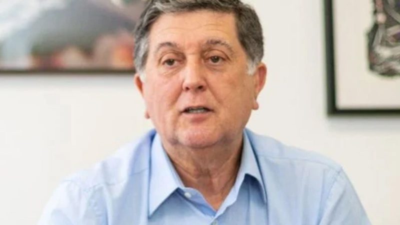 Florianópolis define prefeito; Porto Alegre e Curitiba terão 2° turno