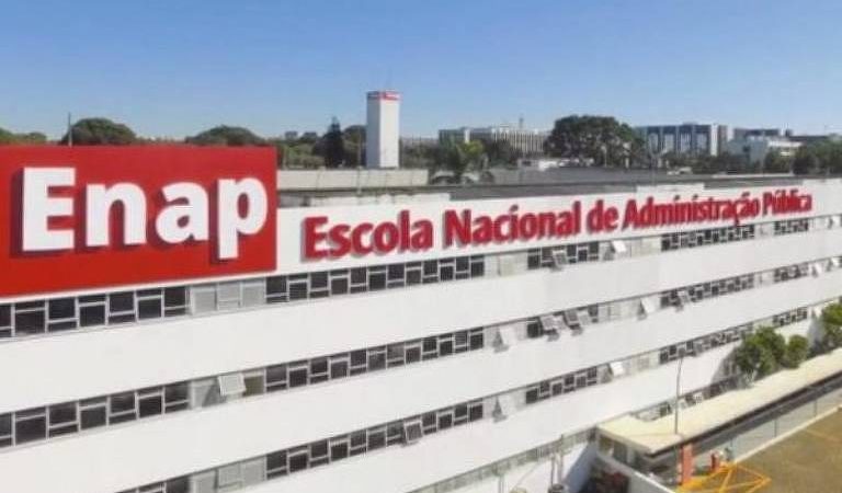 Inteligência artificial: governo aplica R$ 1,6 mi por ação – 29/10/2024 – Tec