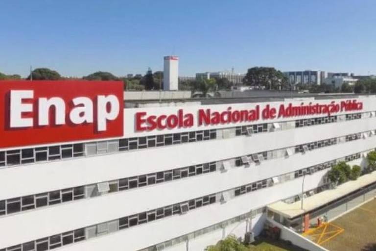 Inteligência artificial: governo aplica R$ 1,6 mi por ação – 29/10/2024 – Tec