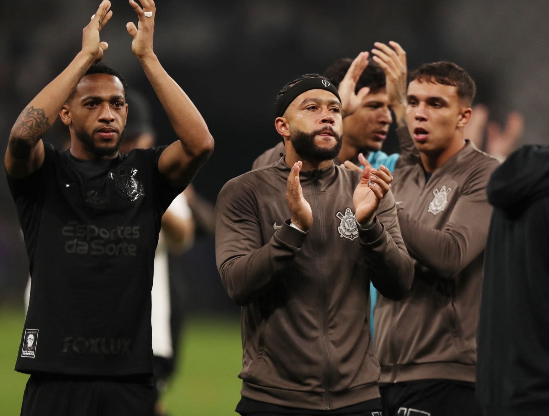 Memphis diz que golaço dele foi decisivo: “Deu uma energia extra”