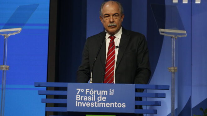Mercadante diz que BNDES financia “ozempic do Brasil”
