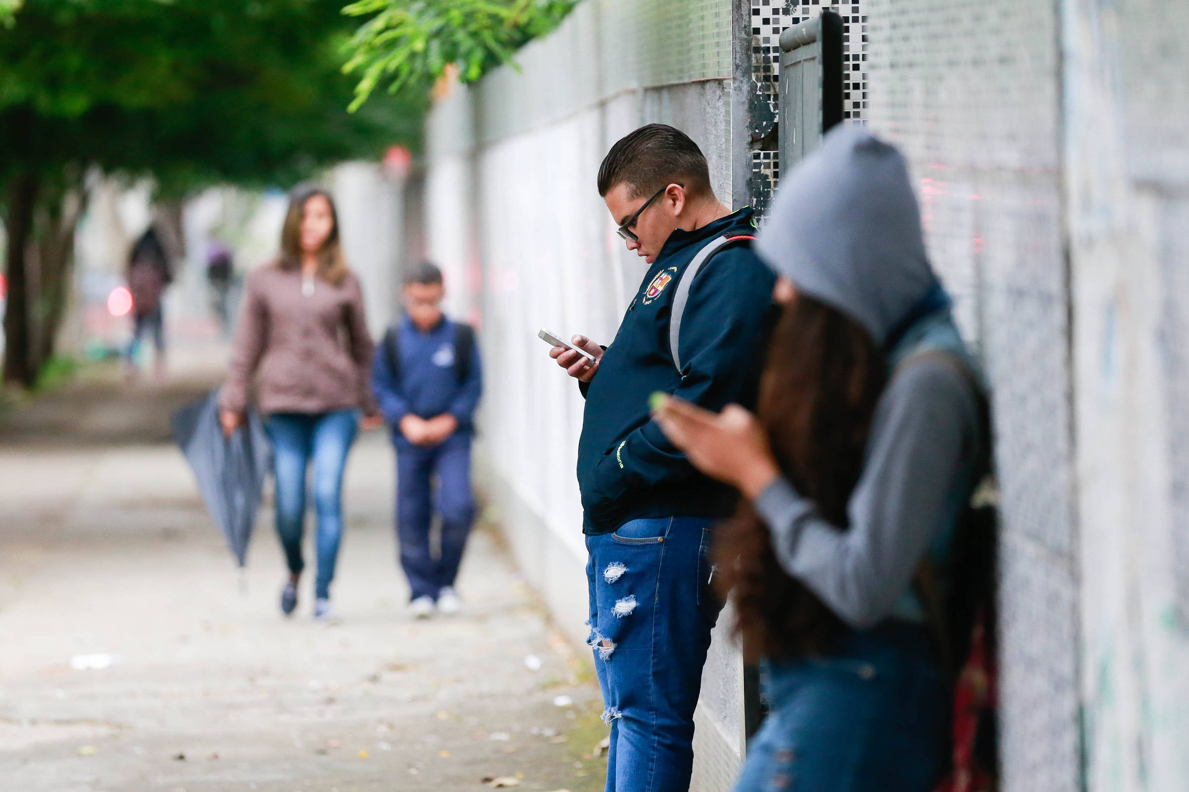 Redes sociais estão ligadas à ansiedade em adolescentes – 13/10/2024 – Tec