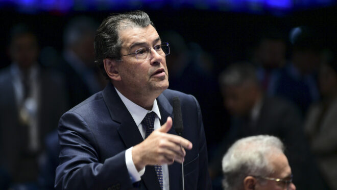 Regulamentação da reforma tributária no Senado sofre pressões