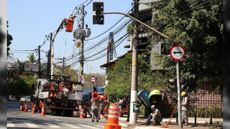 Senacon notifica Enel sobre indenizações por apagões em São Paulo