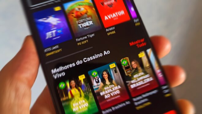 Uso do Bolsa Família para apostar em bets deve ser proibido?