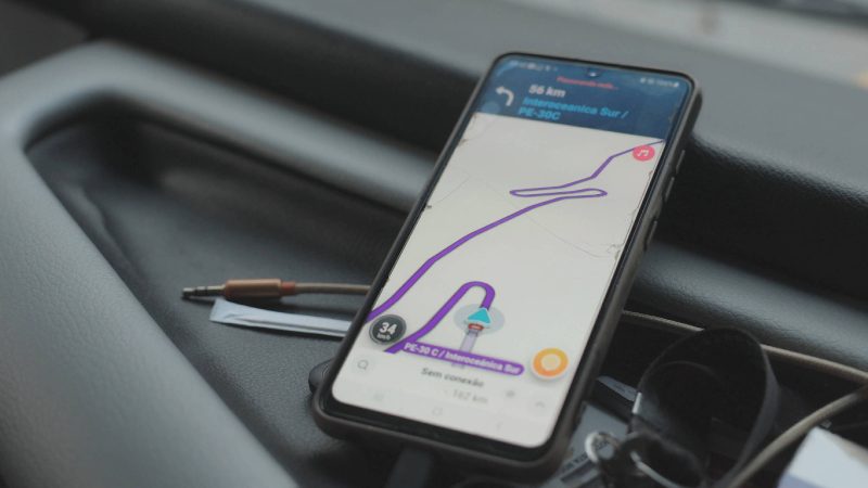Video: Waze recebe alertas por voz via IA do Google – 31/10/2024 – Tec