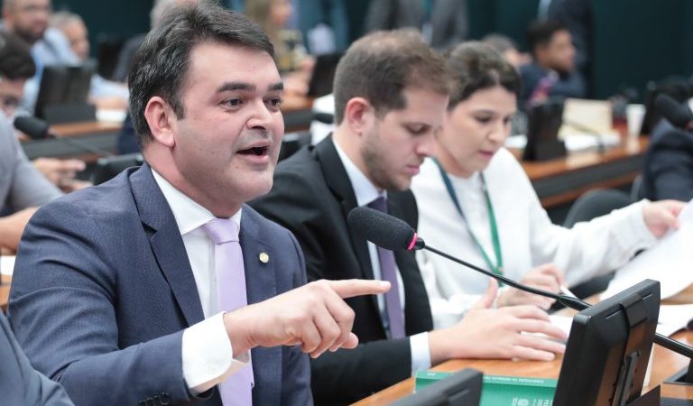 Aprovada proposta que concede preferência para microempreendedores nas parcerias dos institutos federais – Notícias