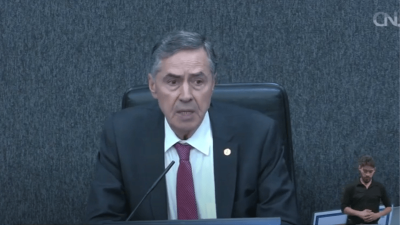 Barroso vê revelações de plano golpista como estarrecedoras