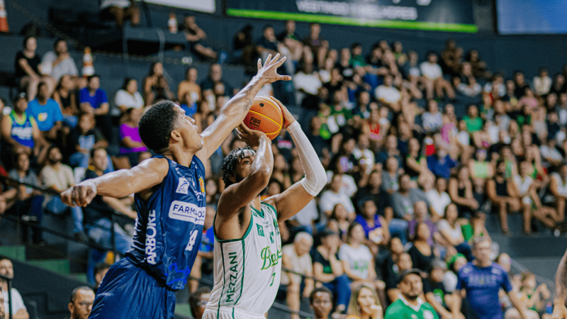 Bauru Basket vence o São José pelo placar de 73 a 67