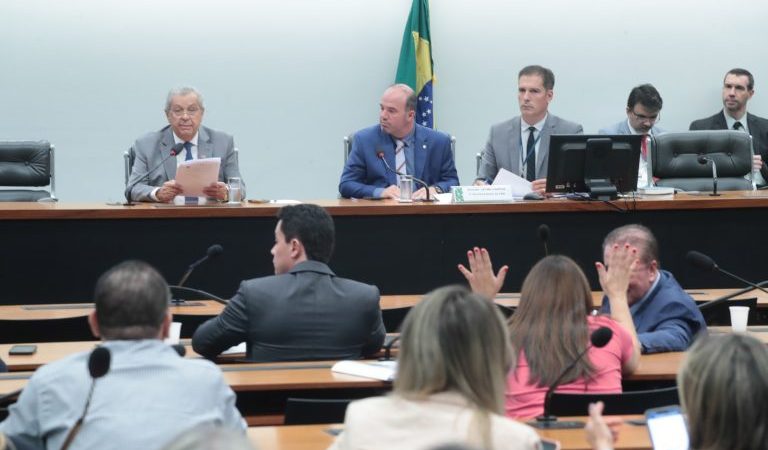 Comissão aprova Medidas Provisórias para auxílio ao Rio Grande do Sul