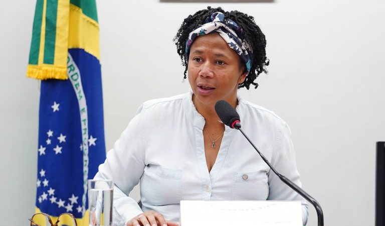 Comissão aprova projeto que proíbe obsolescência programada – Notícias