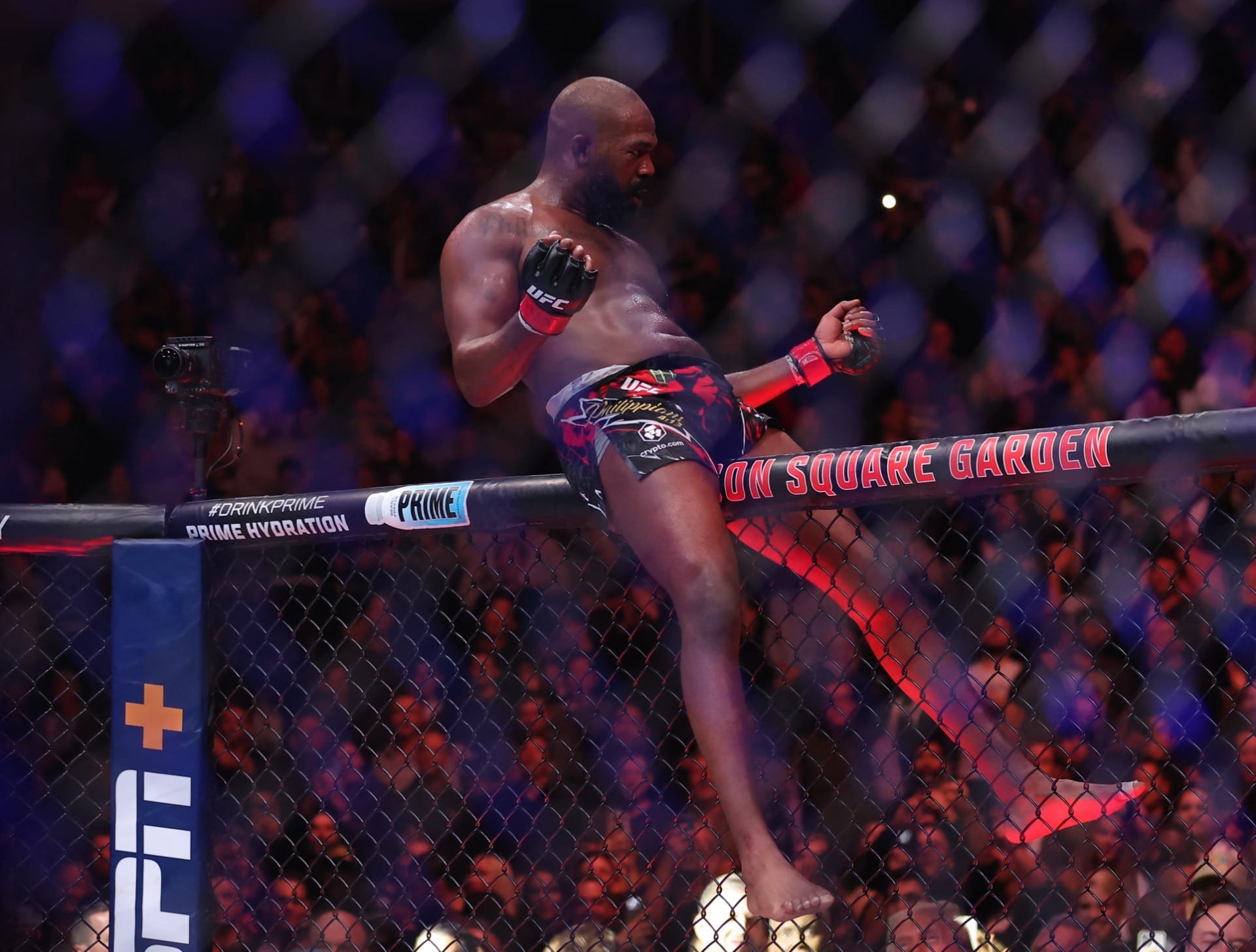 Dana White responde a Jon Jones sobre luta contra Poatan: “Não faz sentido”