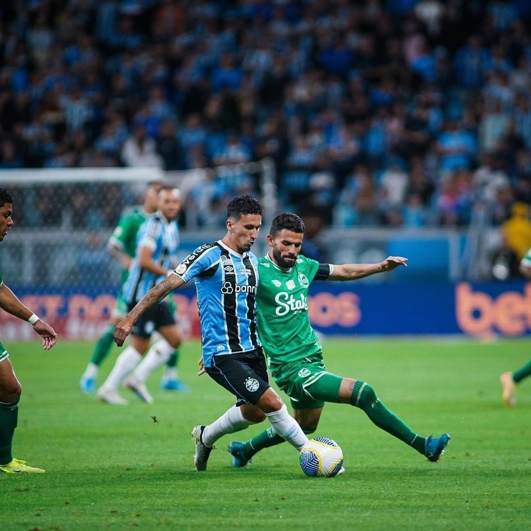 Em luta contra o rebaixamento, Grêmio e Juventude empatam com gol no fim; veja lances