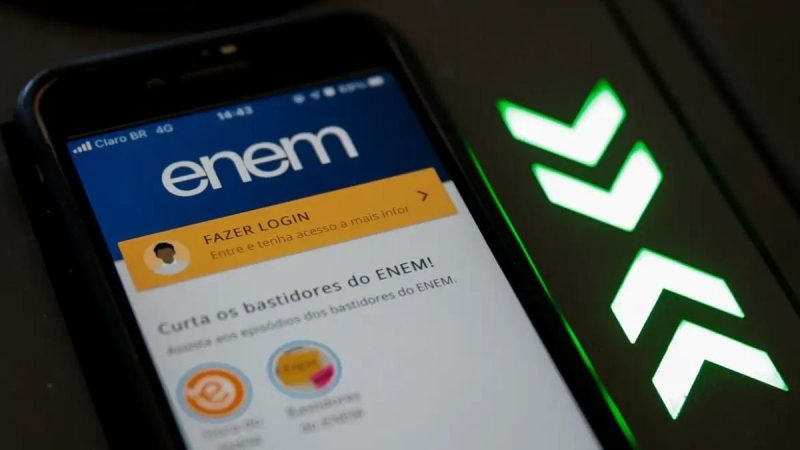 Enem 2024 registra queda no número de abstenções, diz Ministério da Educação