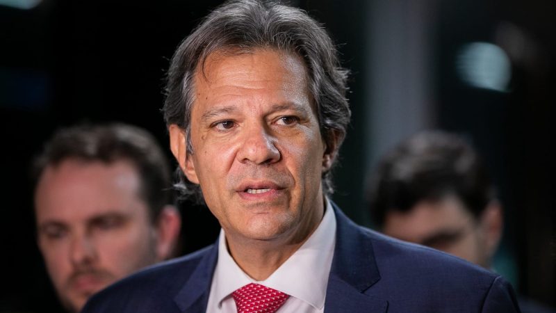 Haddad diz que anúncio do corte de gastos depende de aval de Lula