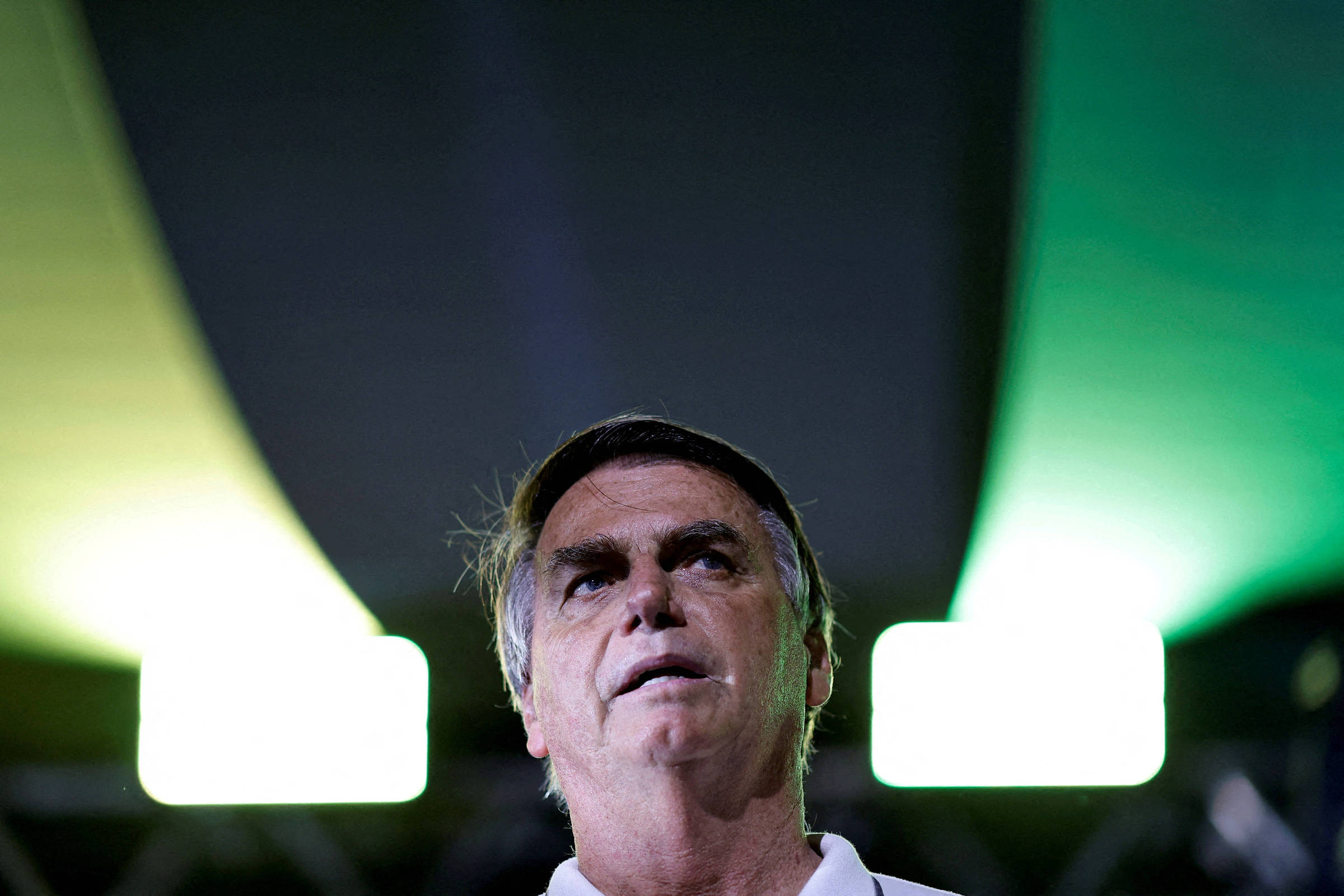 Indiciamento de Bolsonaro provoca delírio no WhatsApp – 25/11/2024 – Encaminhado com Frequência