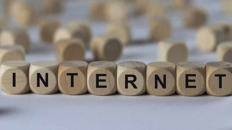 O erro que deu início à internet – 10/11/2024 – Tec