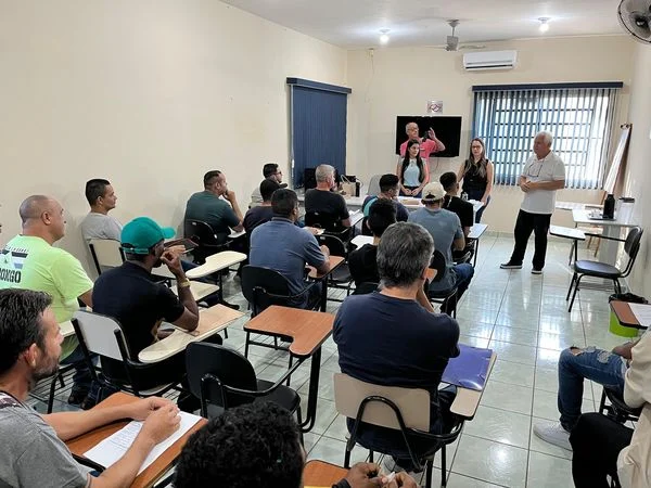 Oportunidade de emprego! – Prefeitura Municipal de Cosmópolis – Jornal Aqui Paulínia