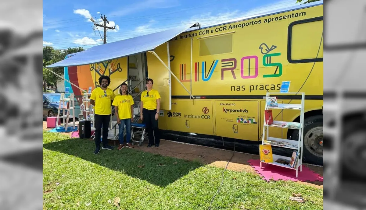 Projeto “Livro nas praças”, que leva literatura às comunidades, beneficia 39 bairros cariocas