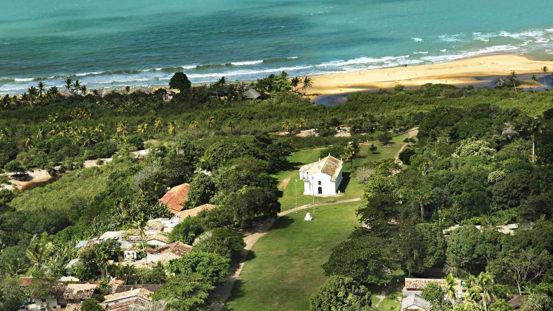 Trancoso encanta com areias brancas e o cativante Quadrado – 27/11/2024 – Turismo