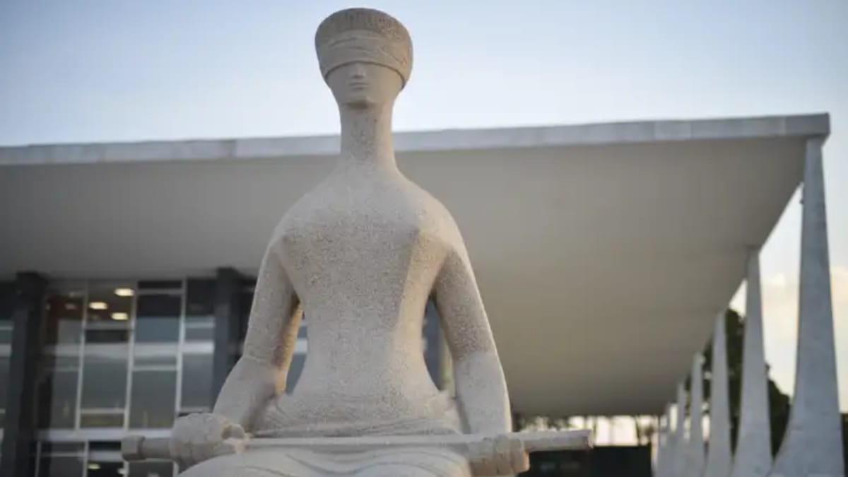 ‘A Justiça’ já foi alvo de ato contra a cultura de estupro e ataques com explosivos; relembre