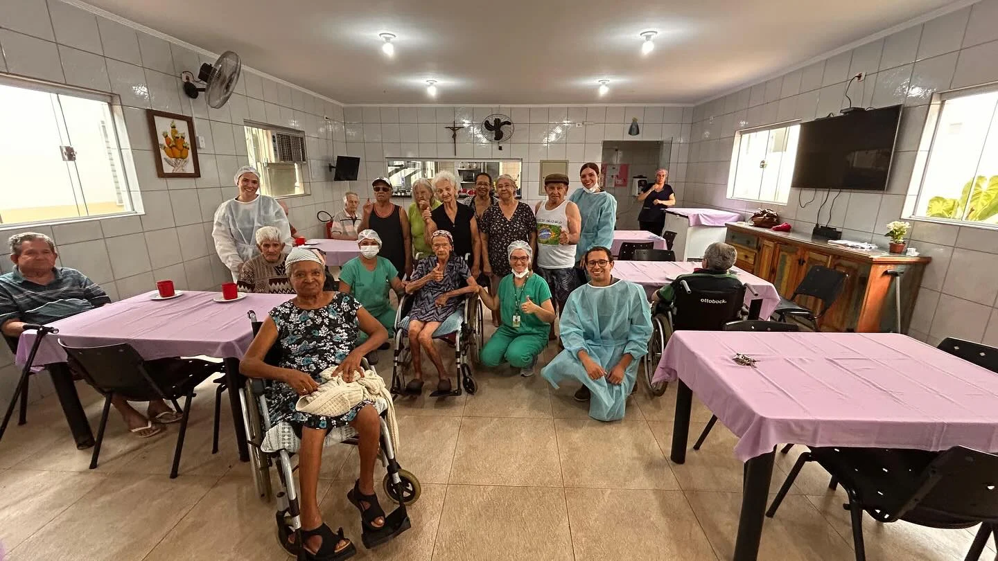 Ação de Saúde Bucal no Lar dos Idosos Irmã Rosália – Prefeitura Municipal de Cosmópolis – Jornal Aqui Paulínia
