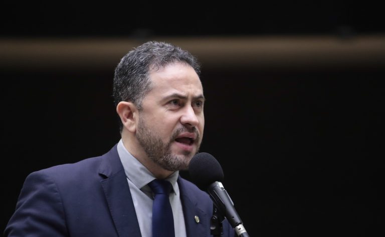Câmara aprova projeto que flexibiliza política de conteúdo local em contratos de petróleo – Notícias