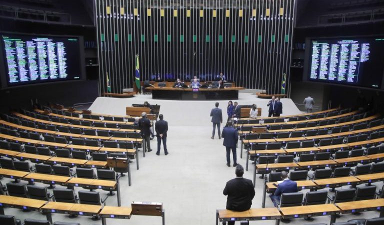 Câmara aprova regras para portabilidade salarial automática – Notícias