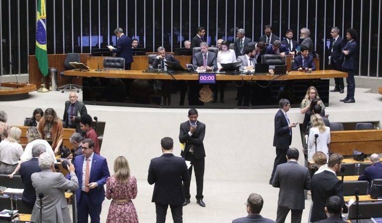 Câmara pode votar projeto de regulamentação da reforma tributária nesta terça-feira – Notícias
