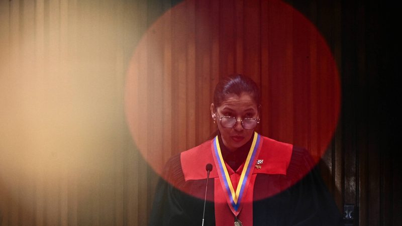Ditadura da Venezuela multa TikTok em R$ 60 milhões – 30/12/2024 – Mundo