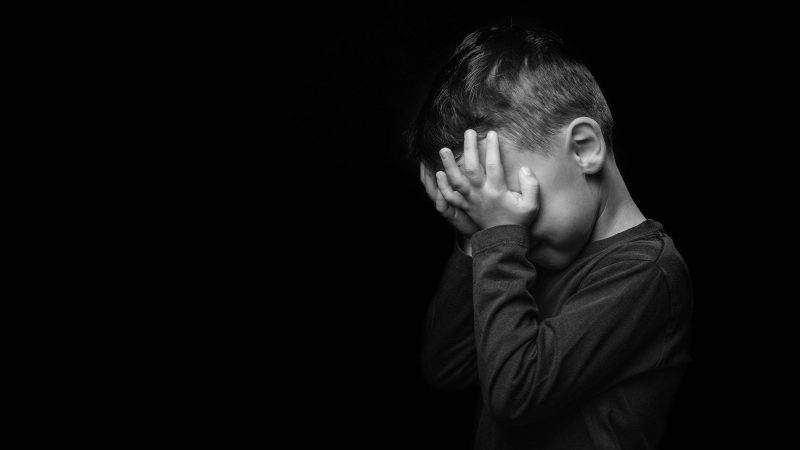 Mães vendem em apps transmissão ao vivo de abuso de filhas – 14/12/2024 – Tec