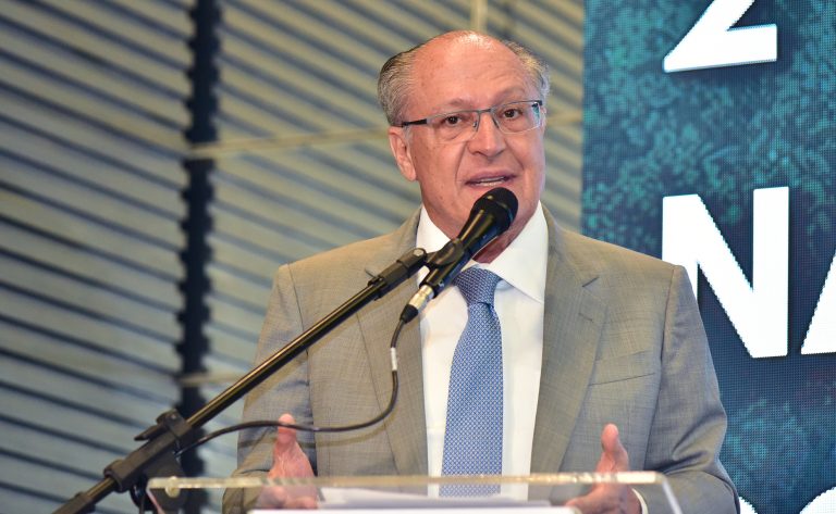 “PIB de 3% é significativo, mas não levará governo à acomodação”, diz Alckmin em debate na Câmara – Notícias