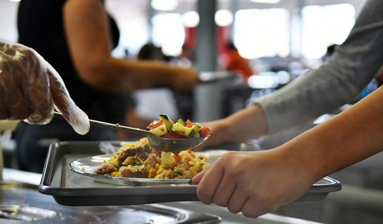 Regulamentação da reforma tributária reduz alíquotas para hotéis, bares e restaurantes – Notícias